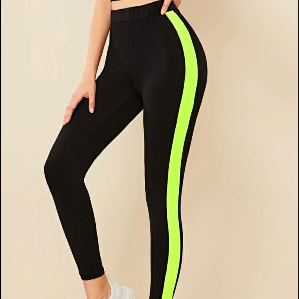 High Waist Contrast Neon Sideseam Leggings